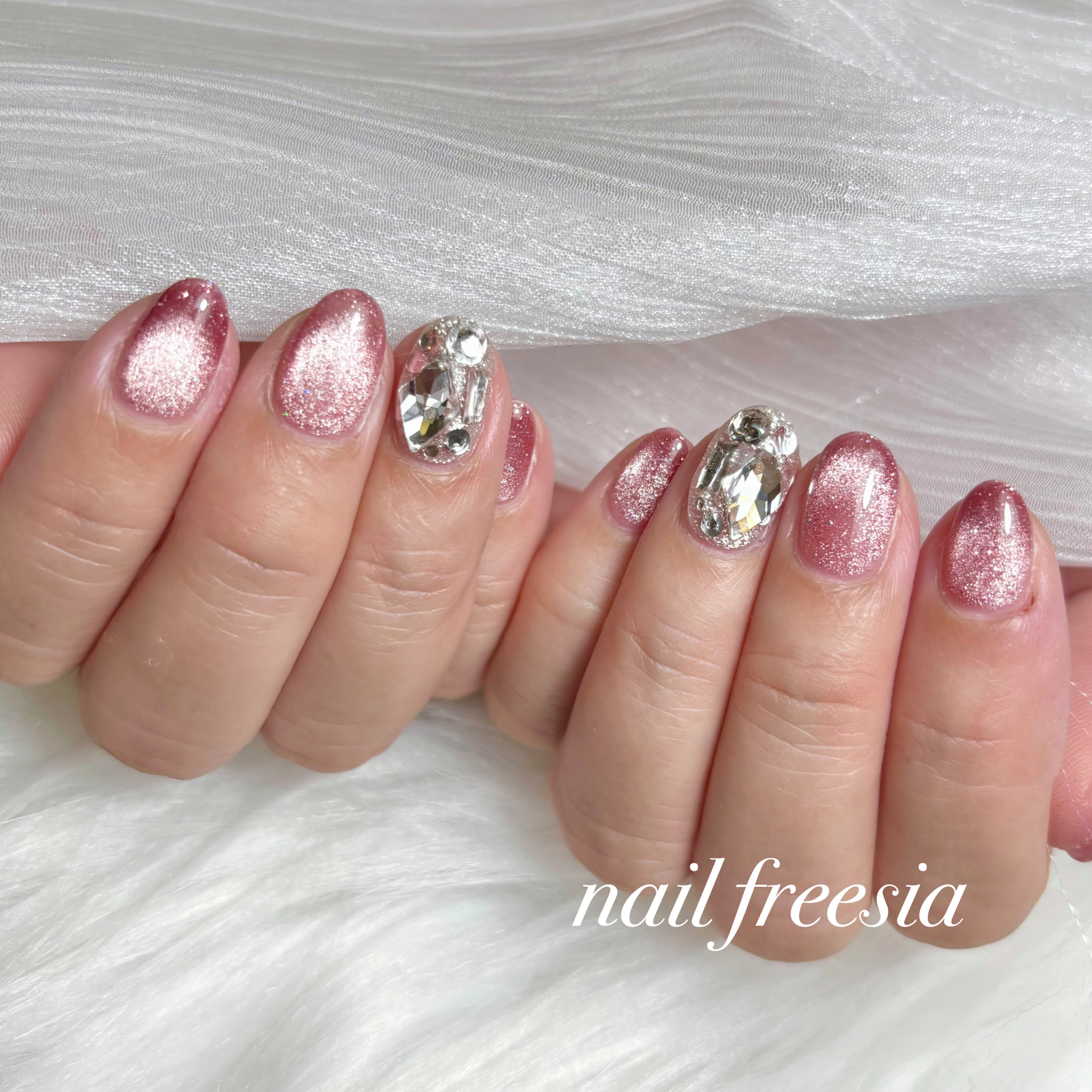 nail_freesia