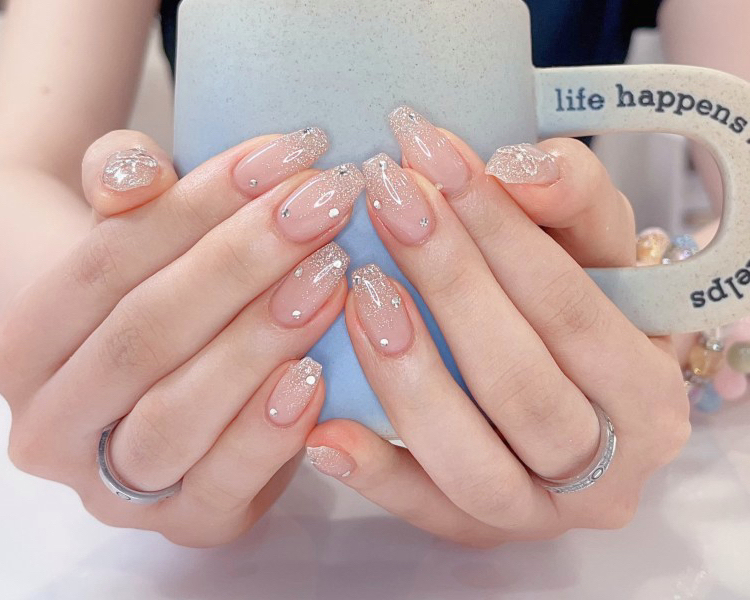 Nail_salon_temporarily_closed