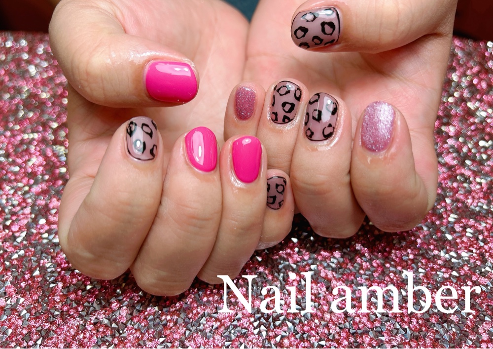 Nail_amber