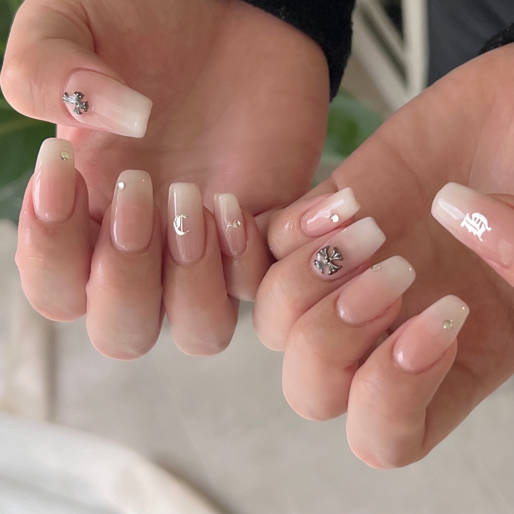 cloche_nail