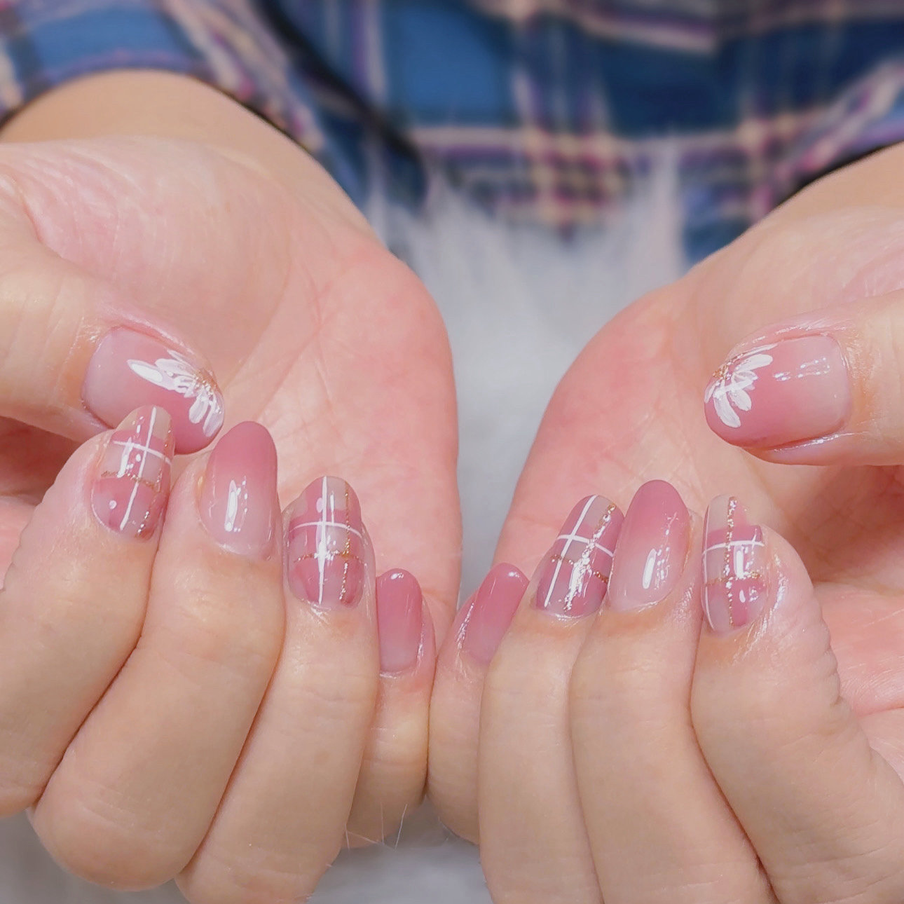Reona_Nail