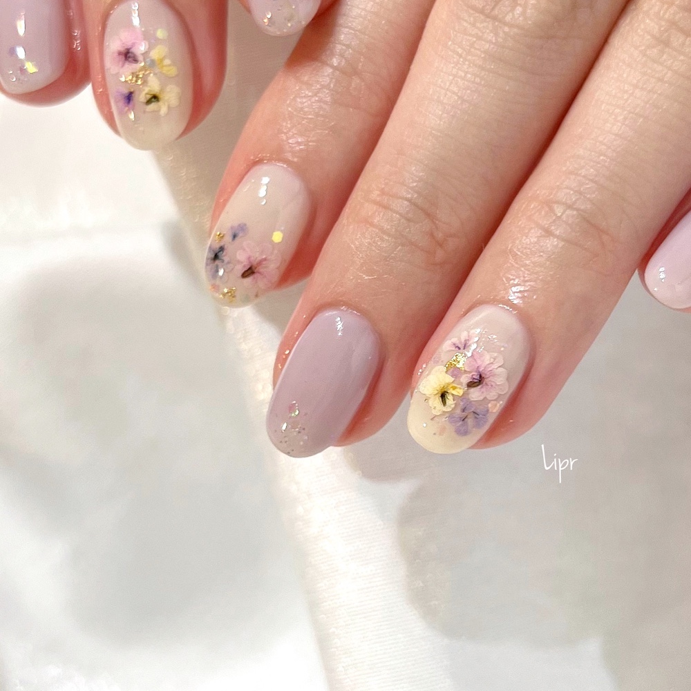 Lipr_Nail