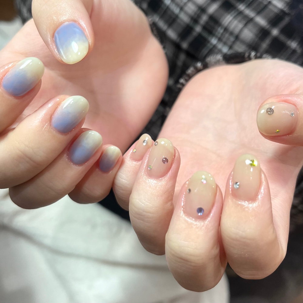 emi_nail