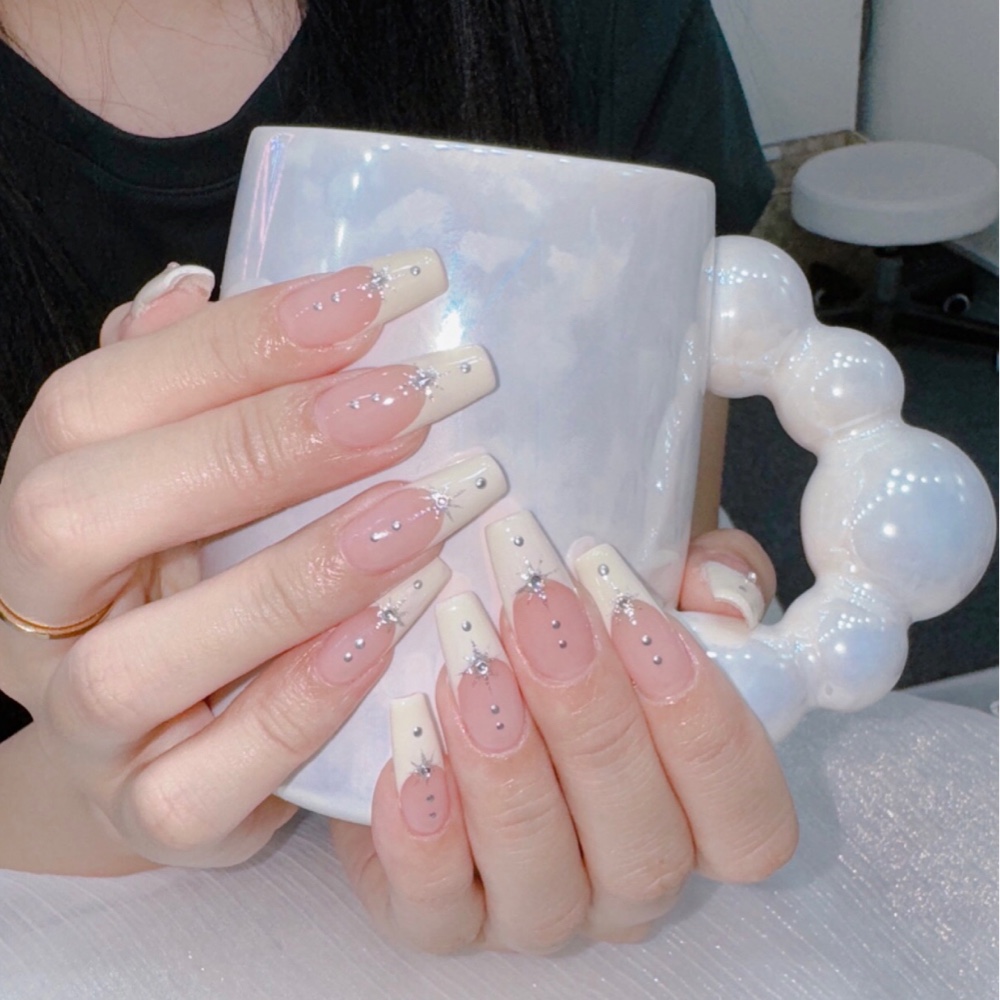 Nail_Beauty