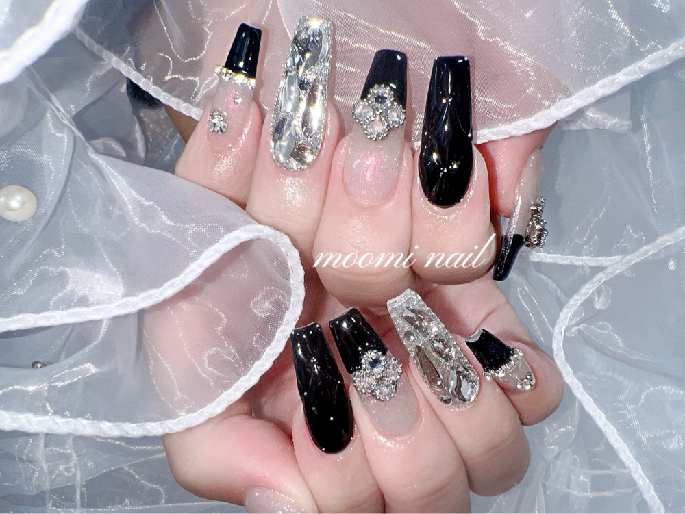 Moomi.nailsalon