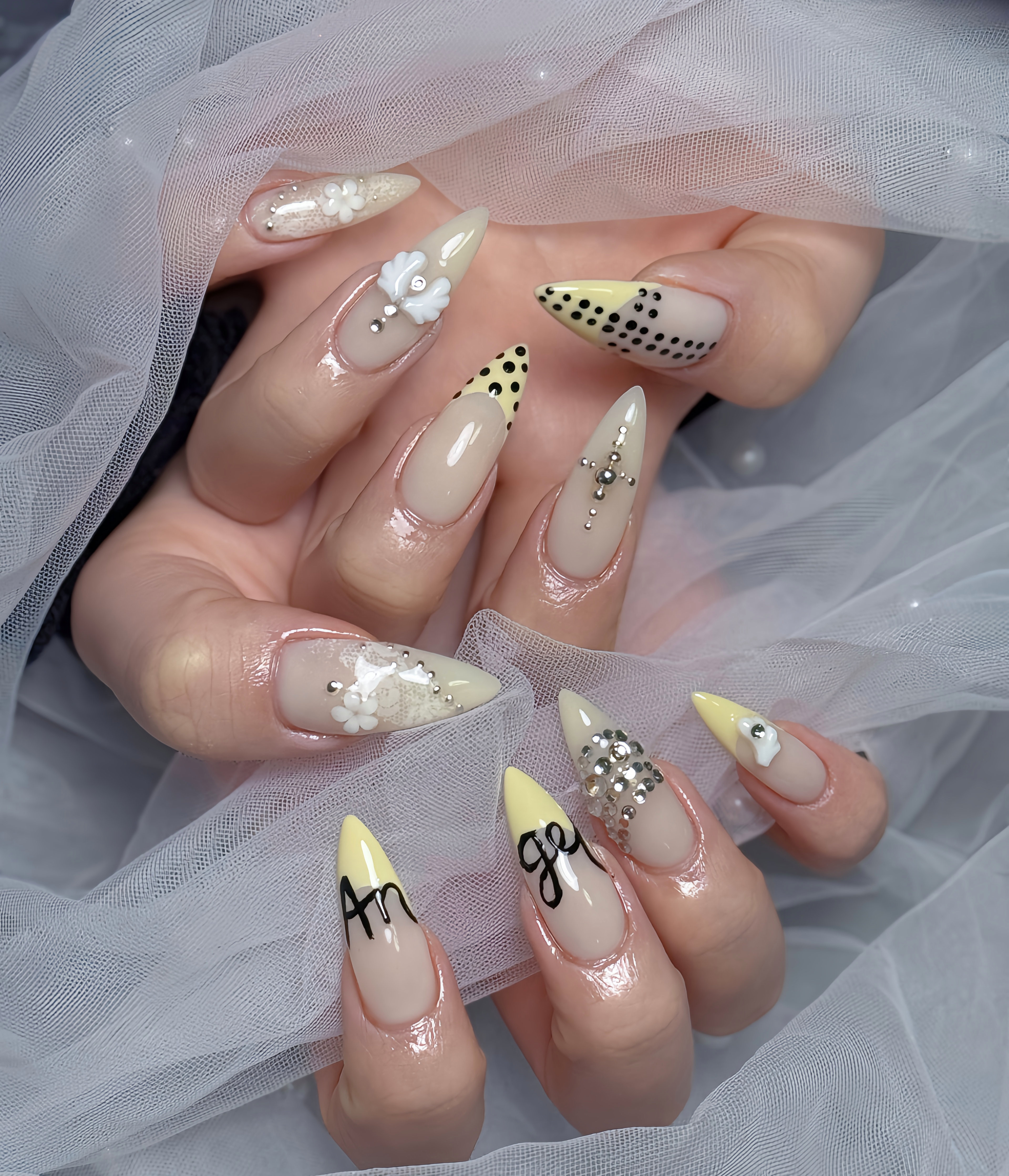 NEM_nailstudio