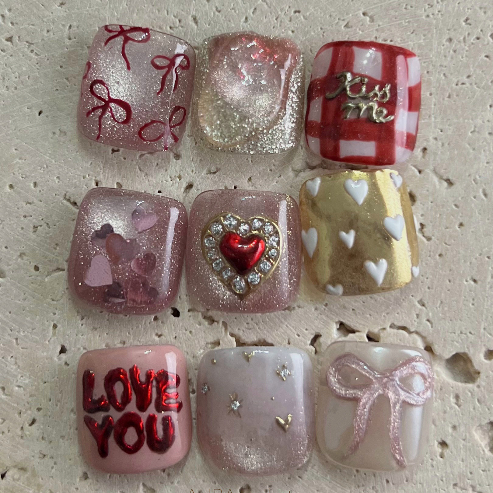 AURA_nailart