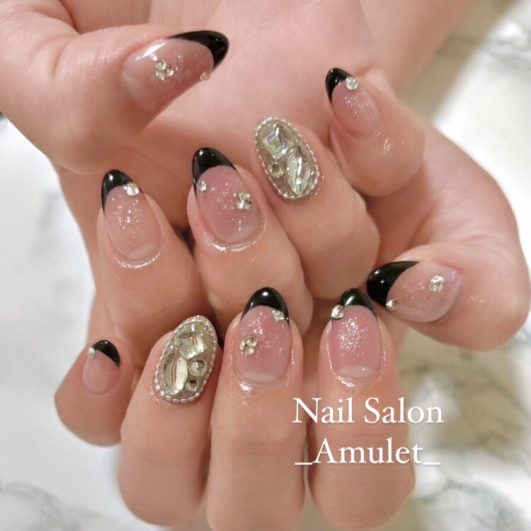 NailSalon_Amulet