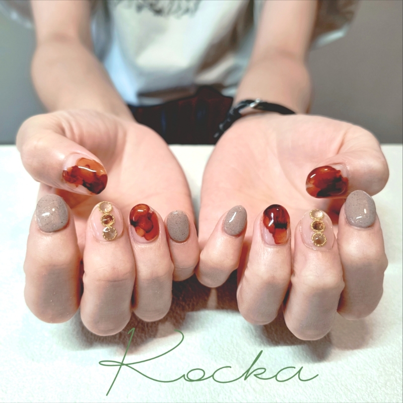 nail_Kocka