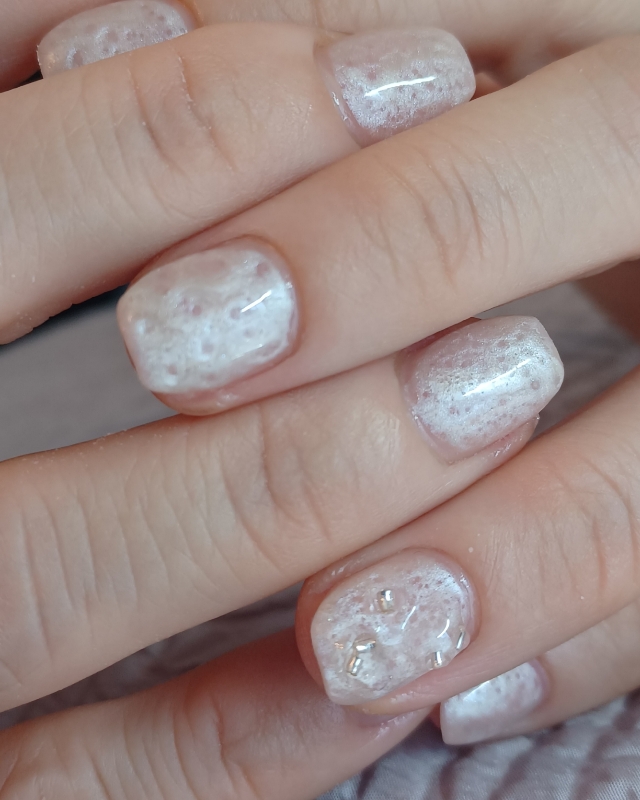 antique.nail