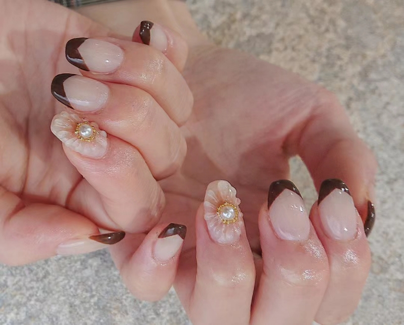 LightMoon_nail