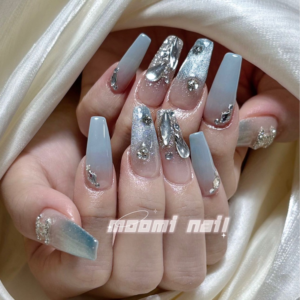 Moomi.nailsalon