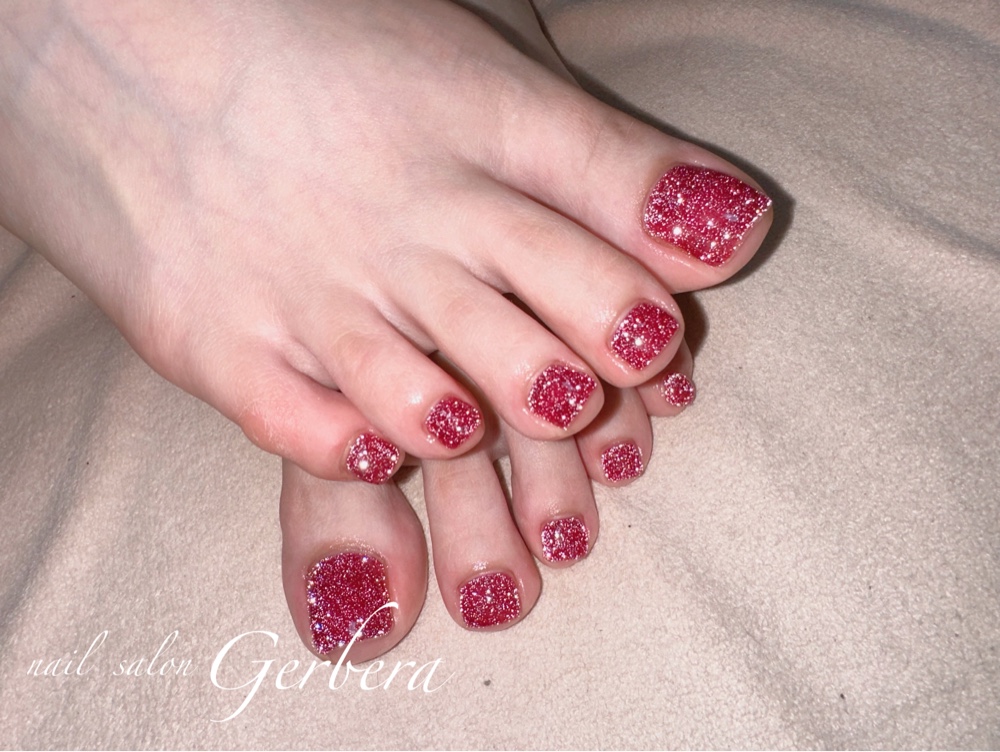 nail_gerbera