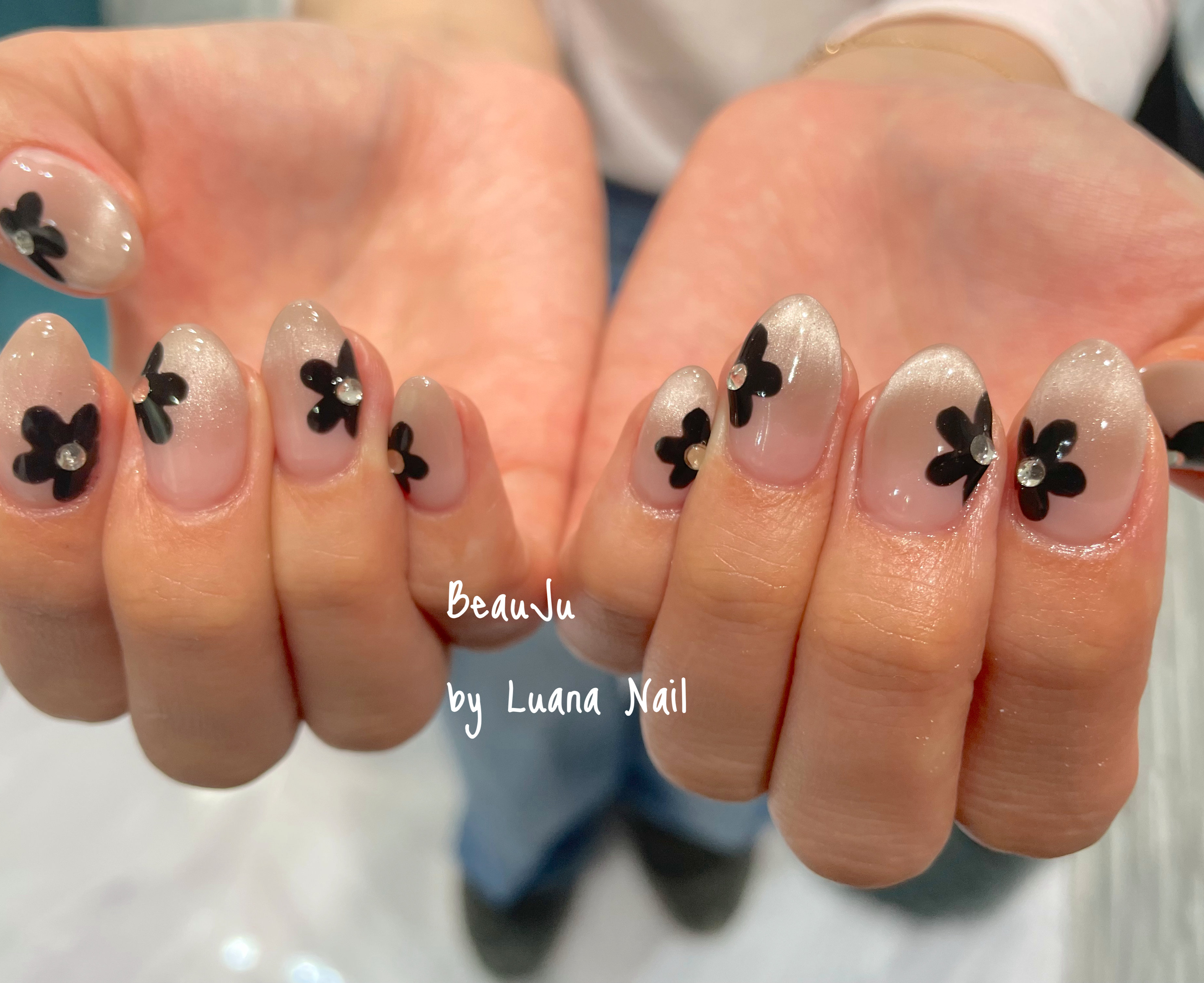BeauJu_by_Luana_Nail