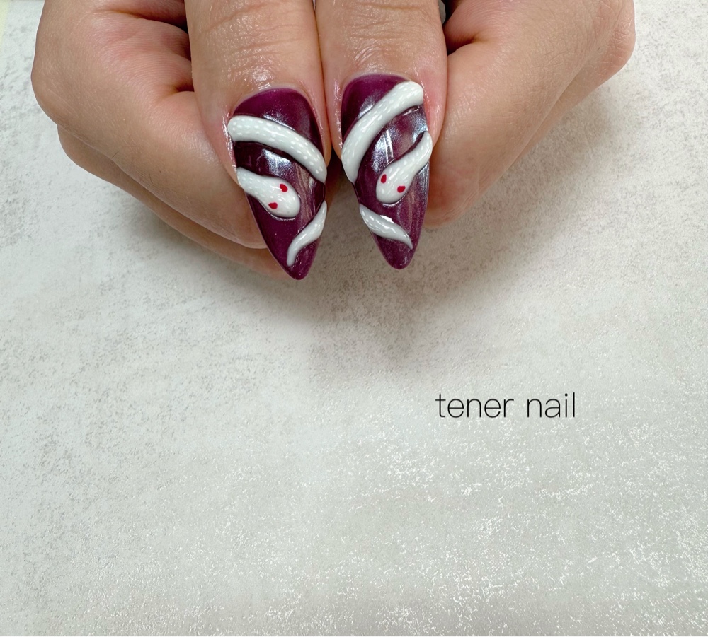 tener_nail