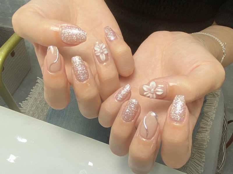 UM_NailSALON