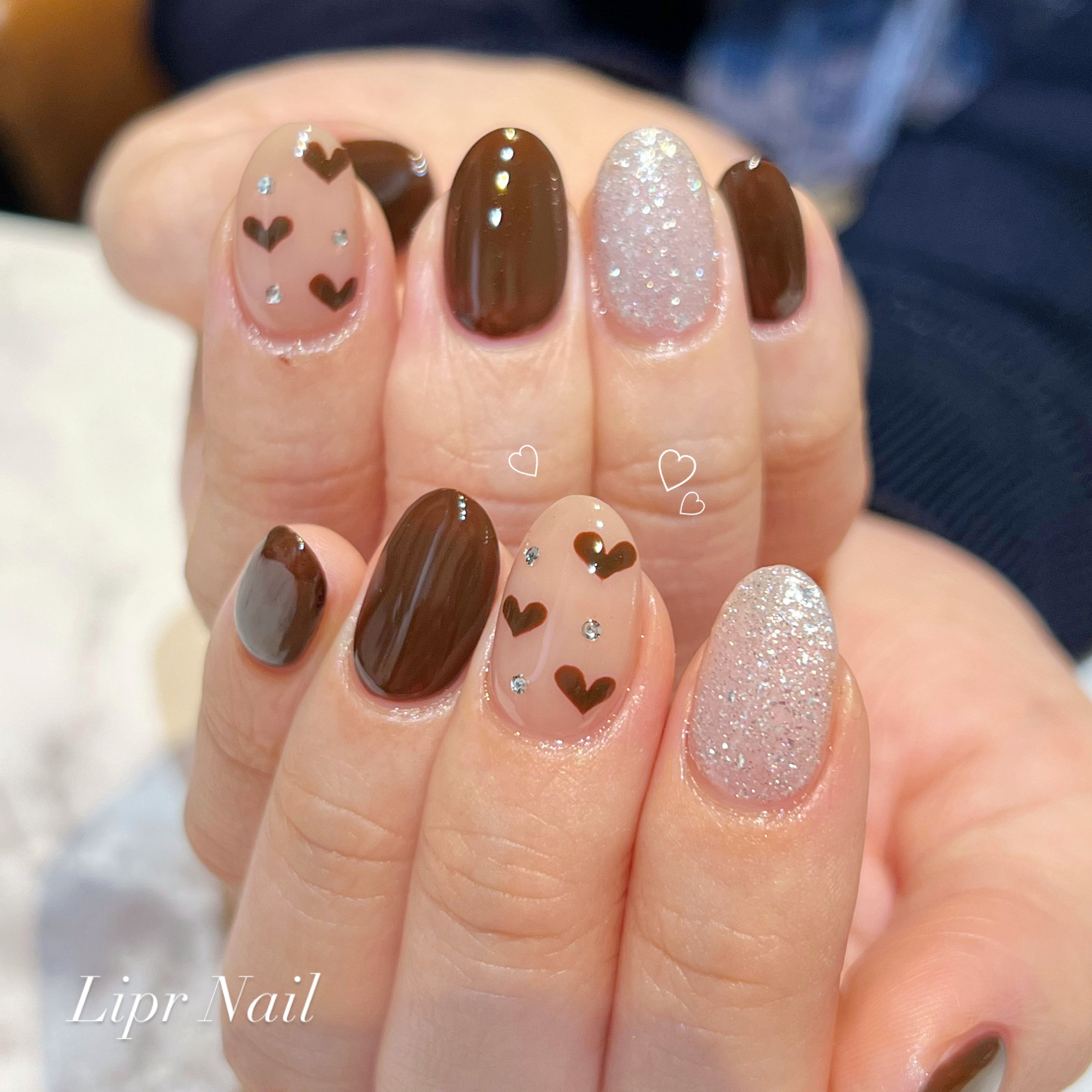 Lipr_Nail