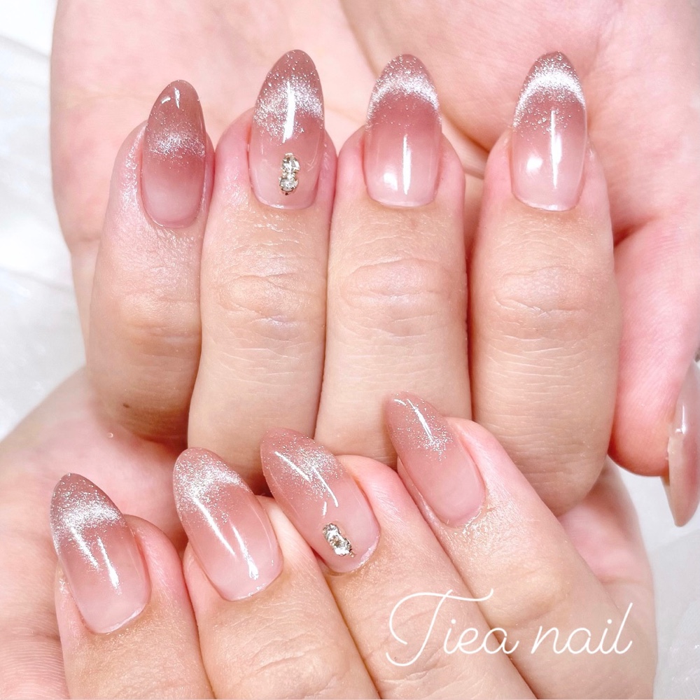 Tiea.nail