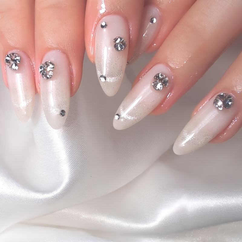 Nail_salonPiPi