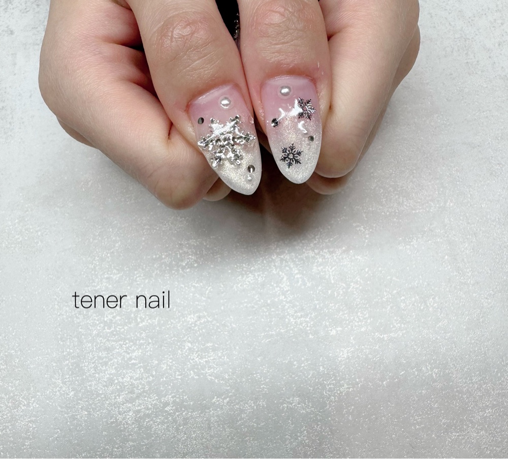 tener_nail