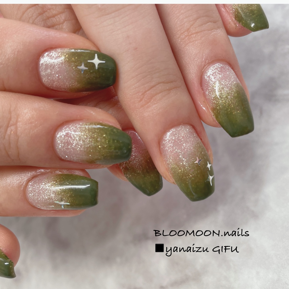 BLOOMOON.nails