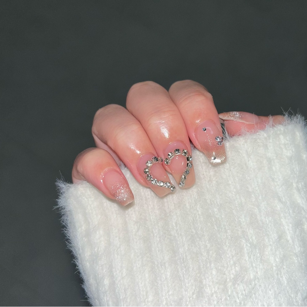 cloche_nail