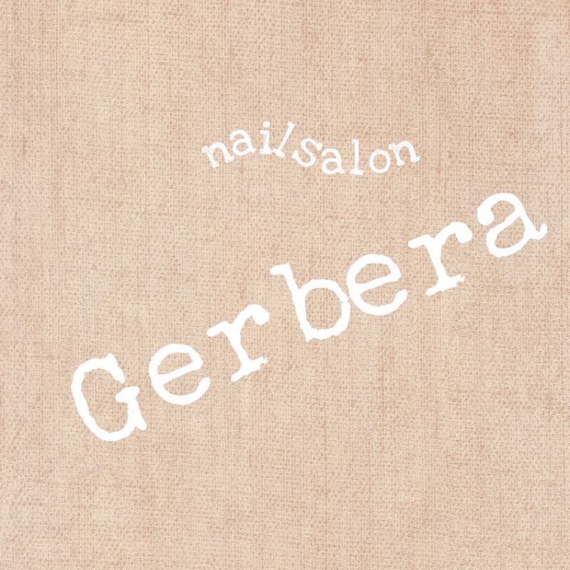 nail_gerbera