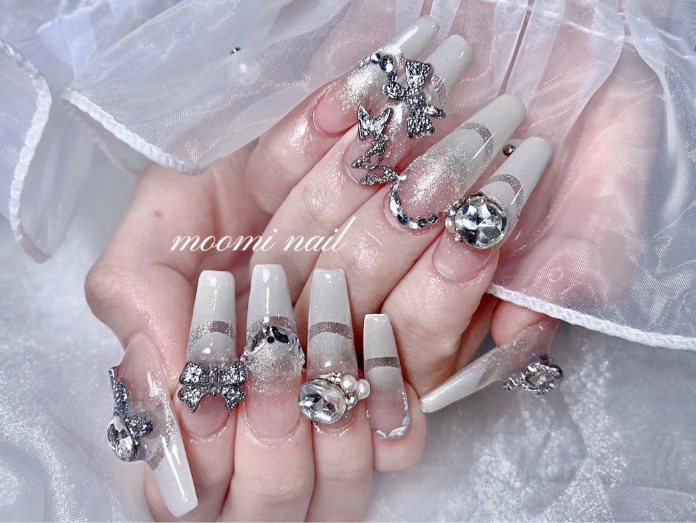 Moomi.nailsalon