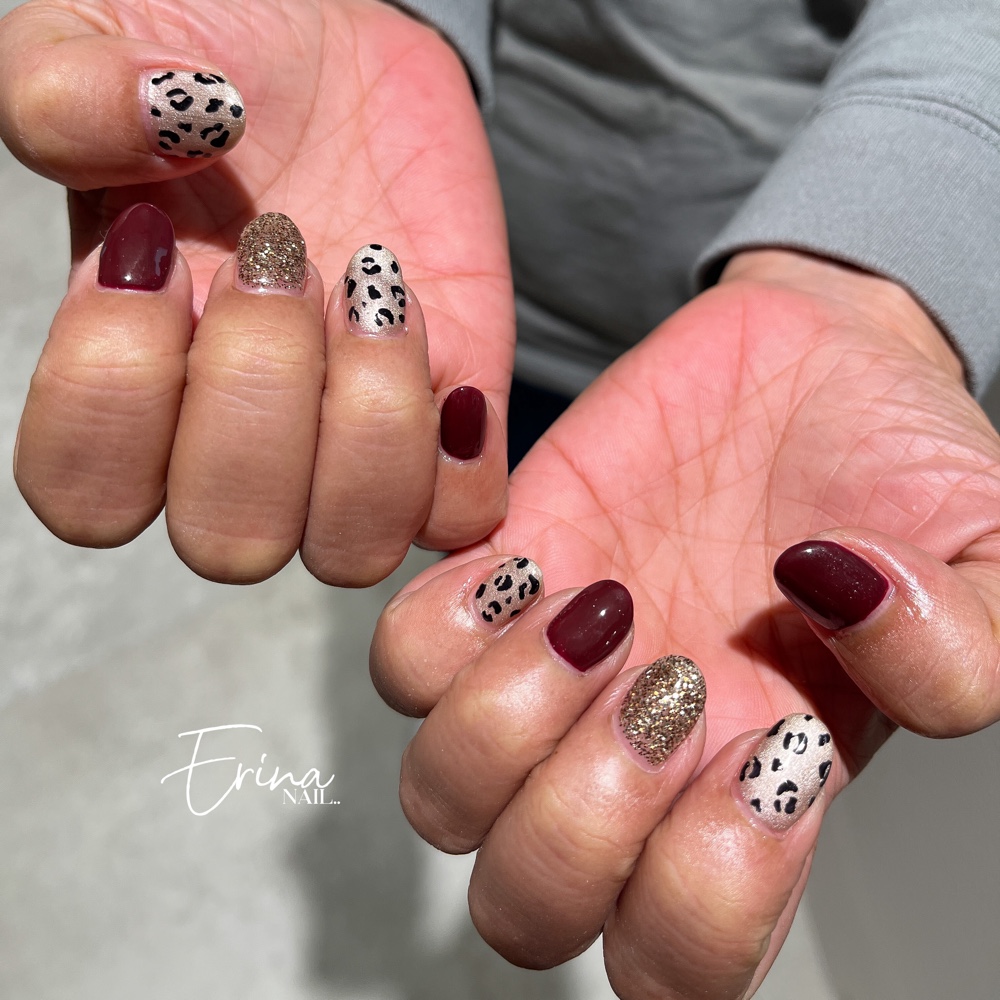 Nail_Erina