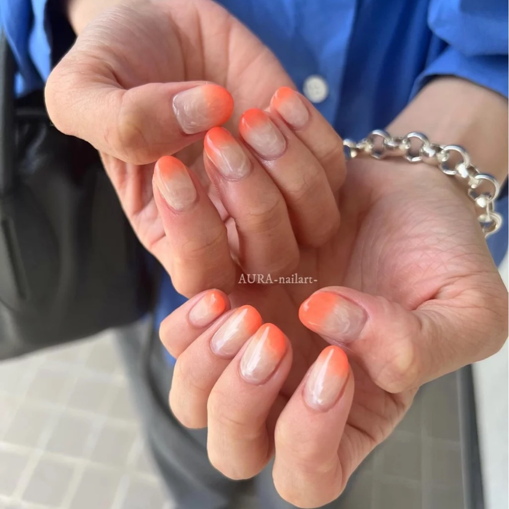 AURA_nailart