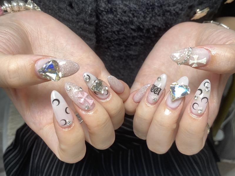 UM_NailSALON