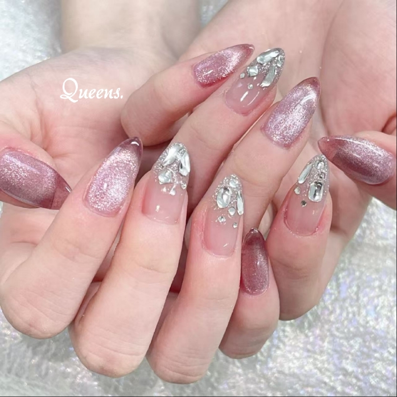QueensSalon