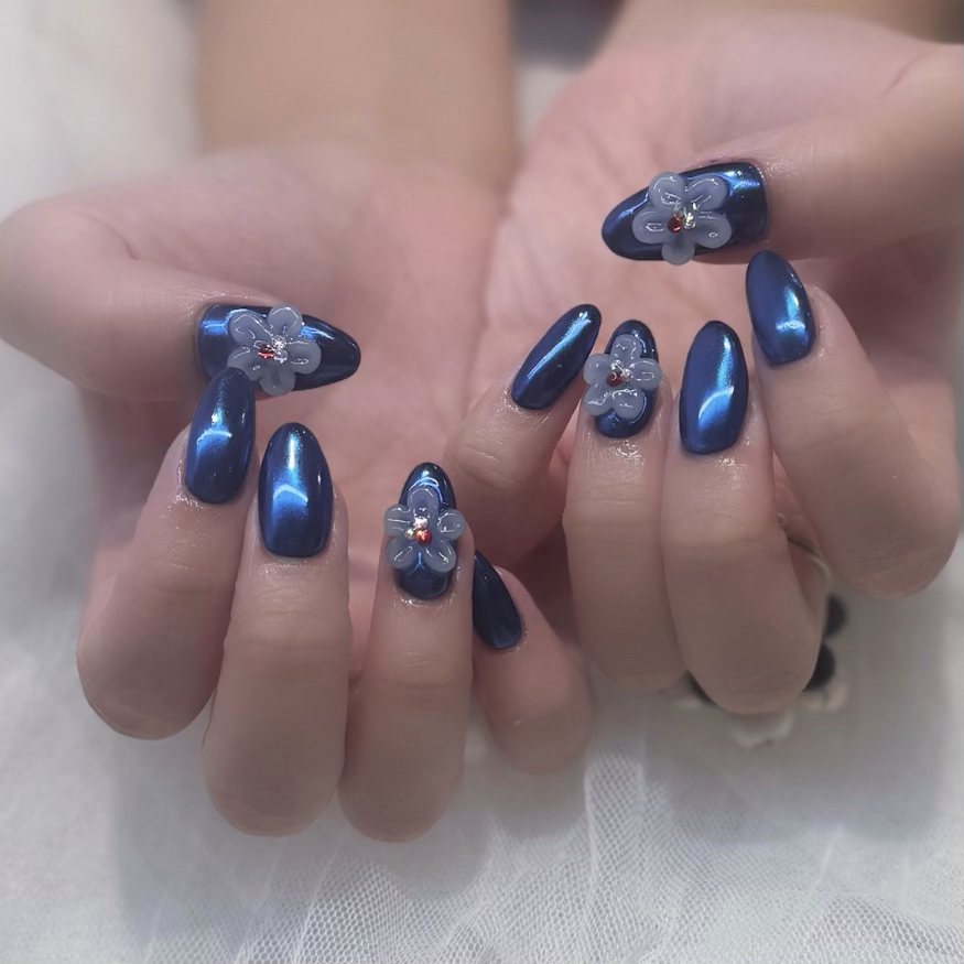 onigiri__nail