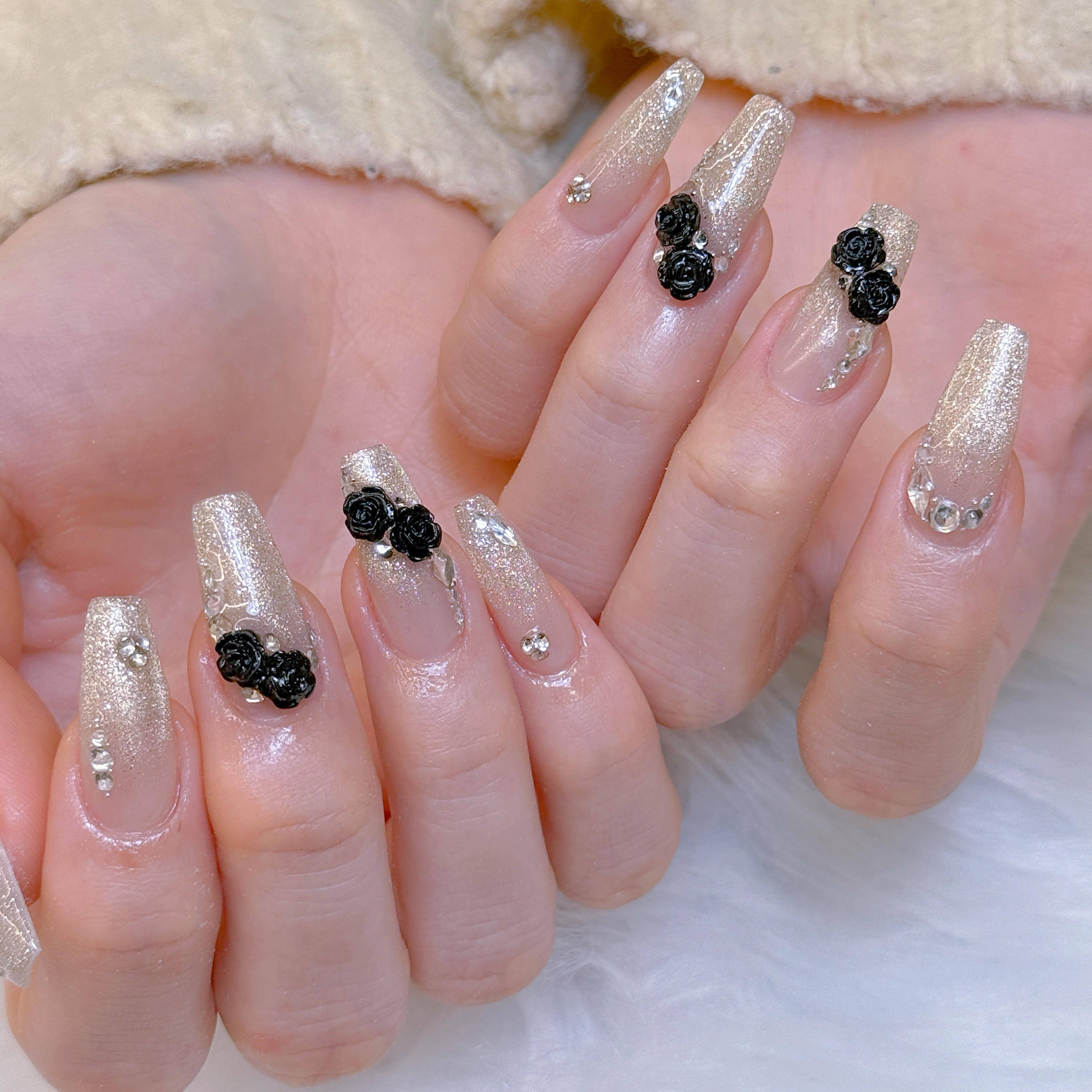 Luxe_nails