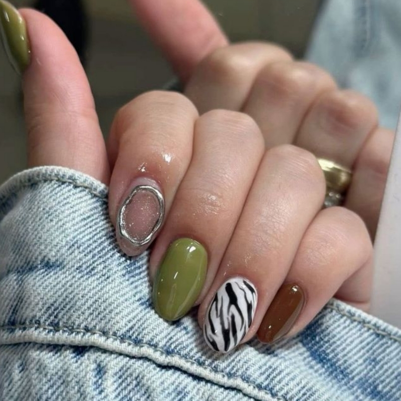 HerNails2