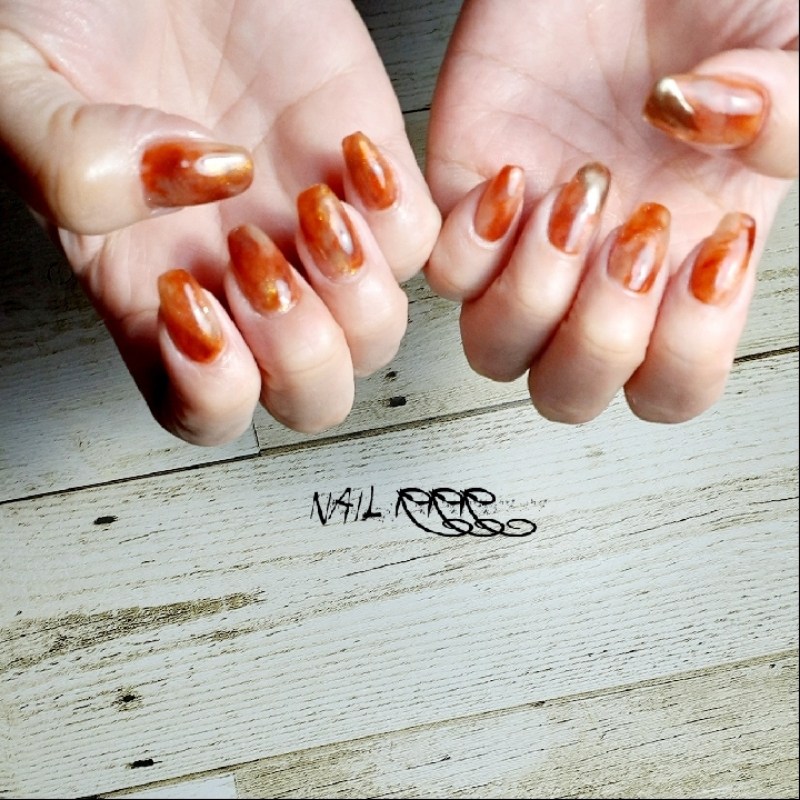 nail.RRR