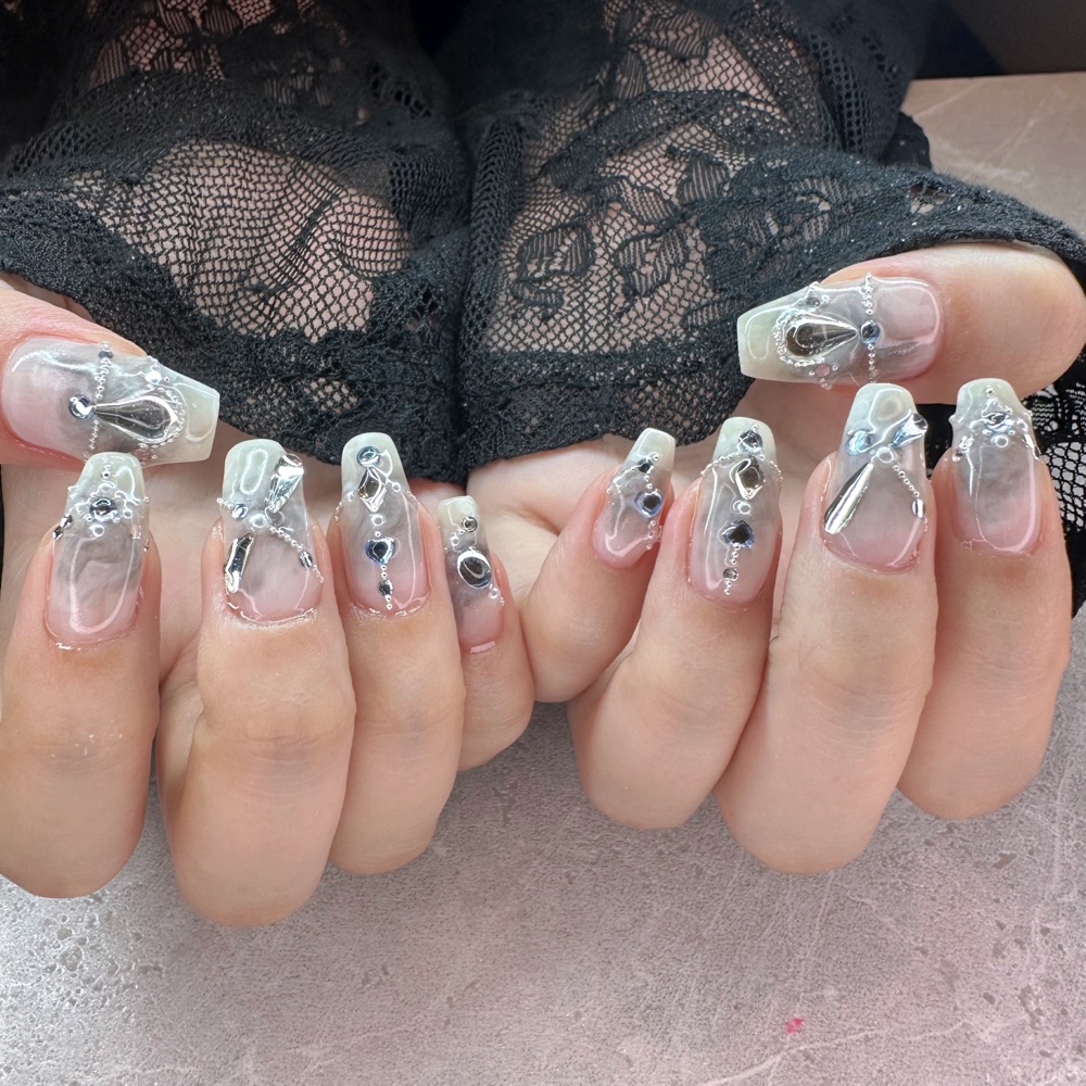 nail_by_megue