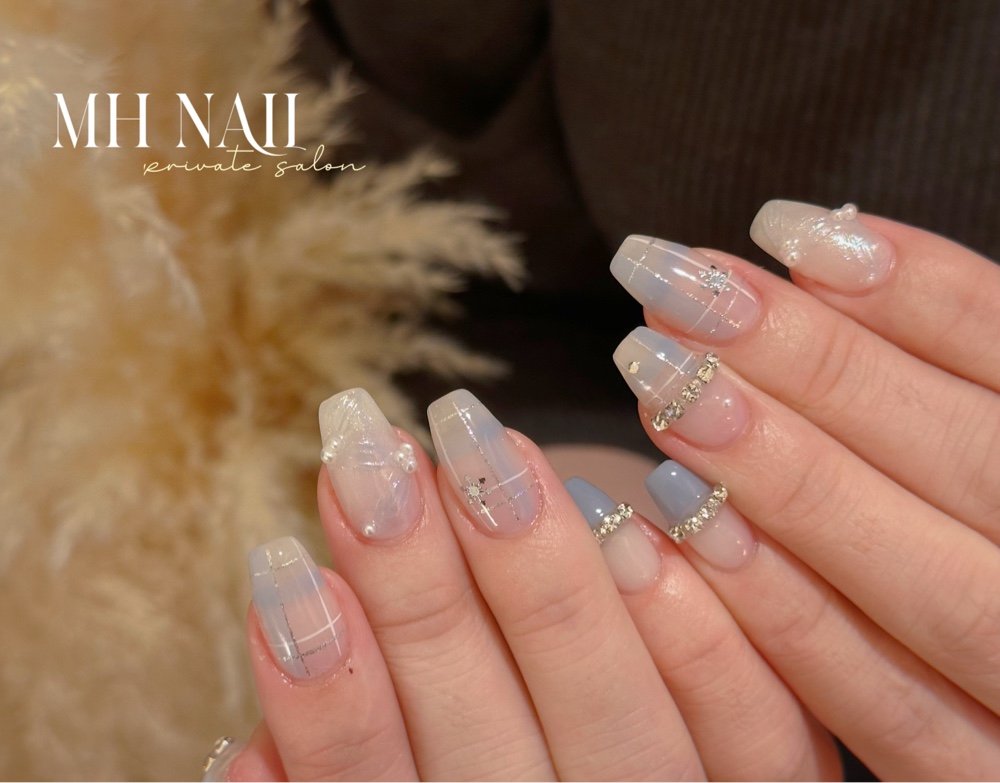 MH_Nail