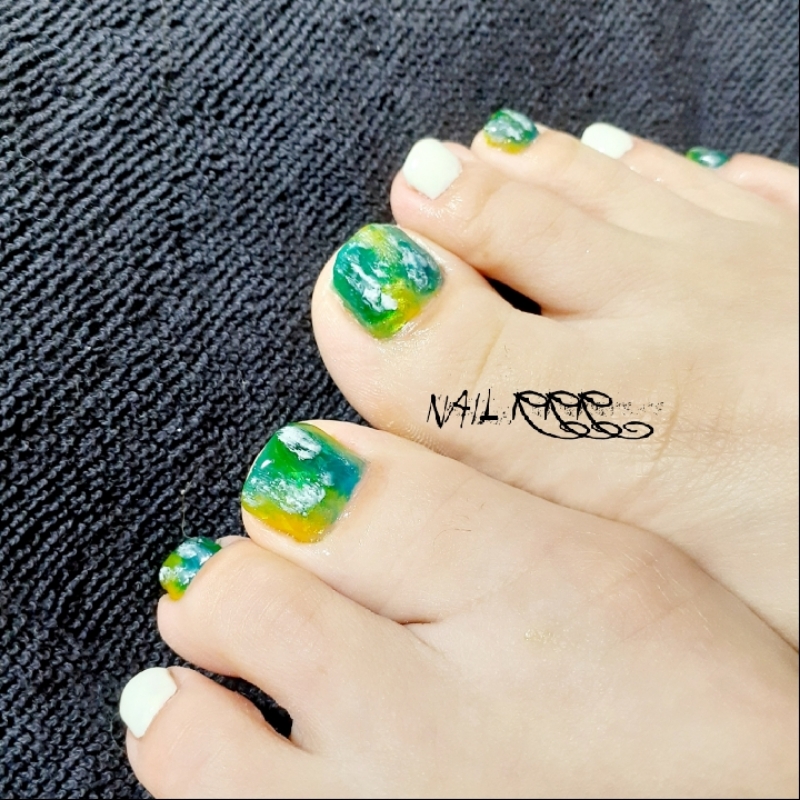 nail.RRR