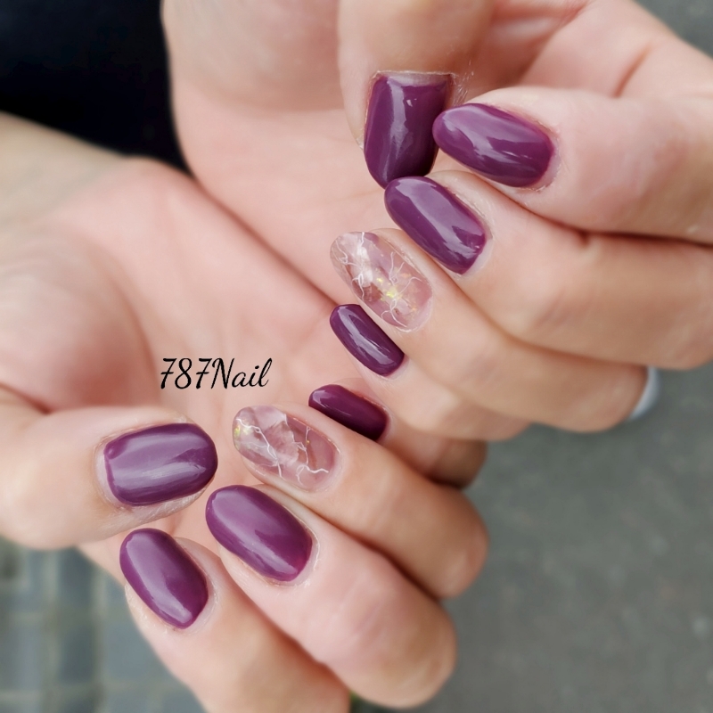787.Nail