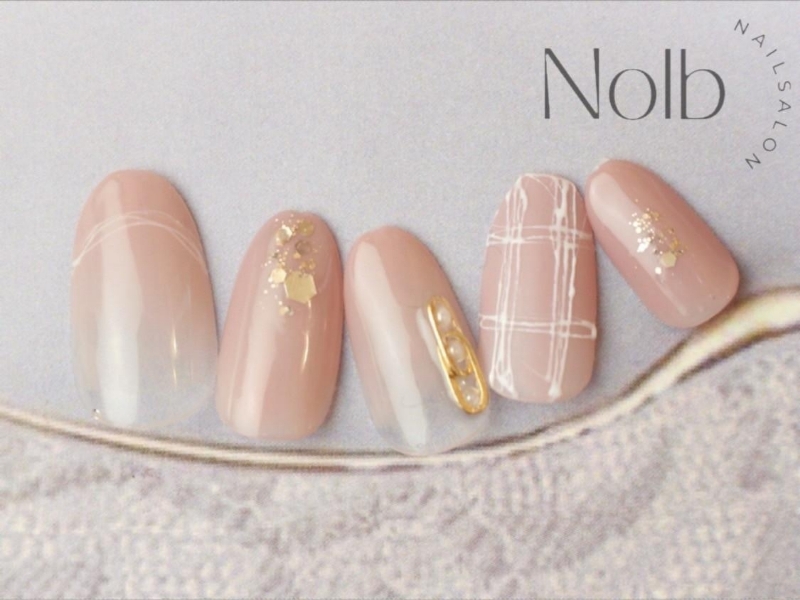 Nail_Nolb