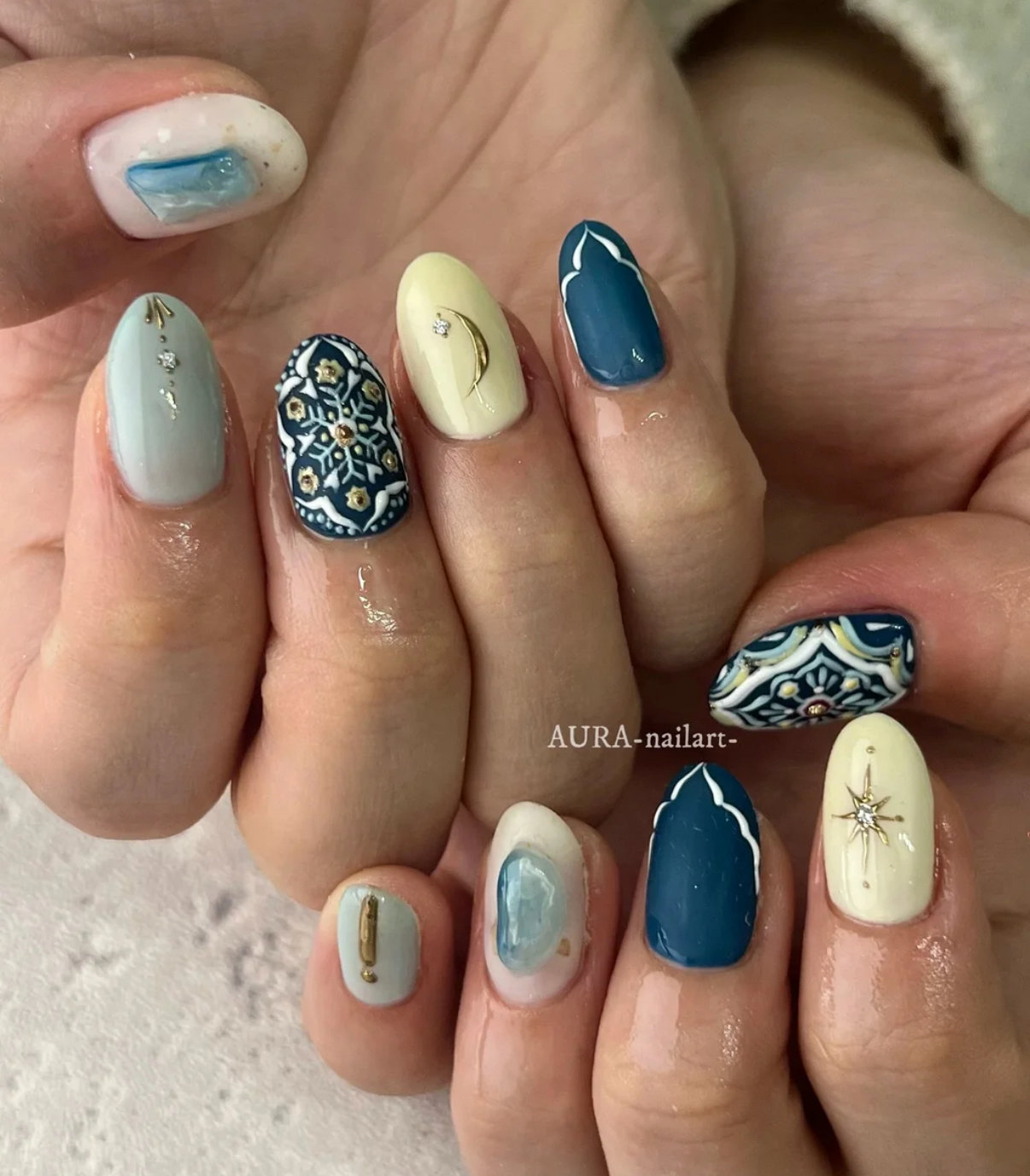 AURA_nailart
