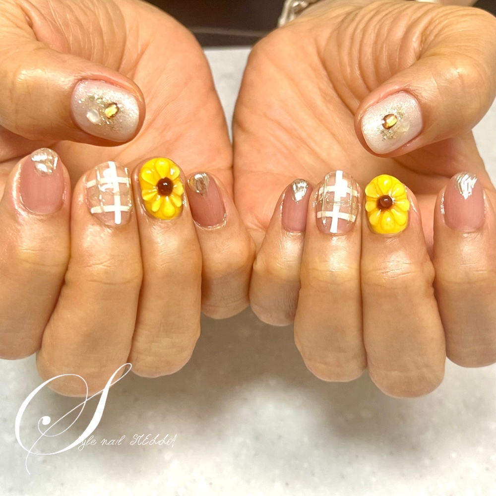 style_nail_stella