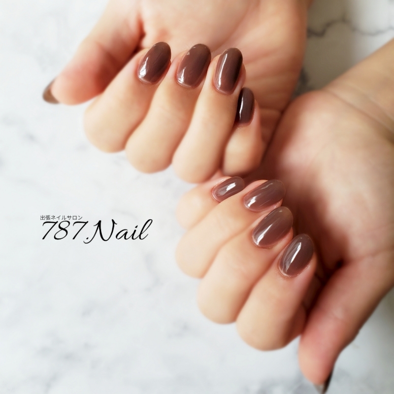 787.Nail