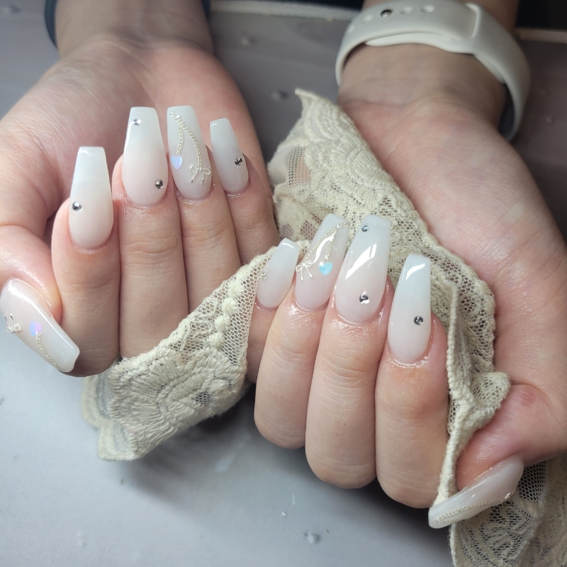 Nail_salon.Coco