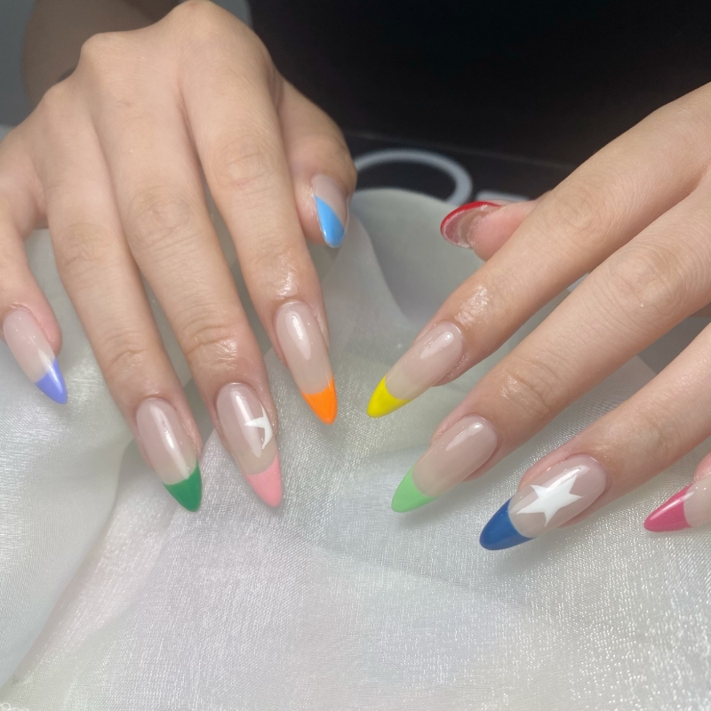 UM_NailSALON