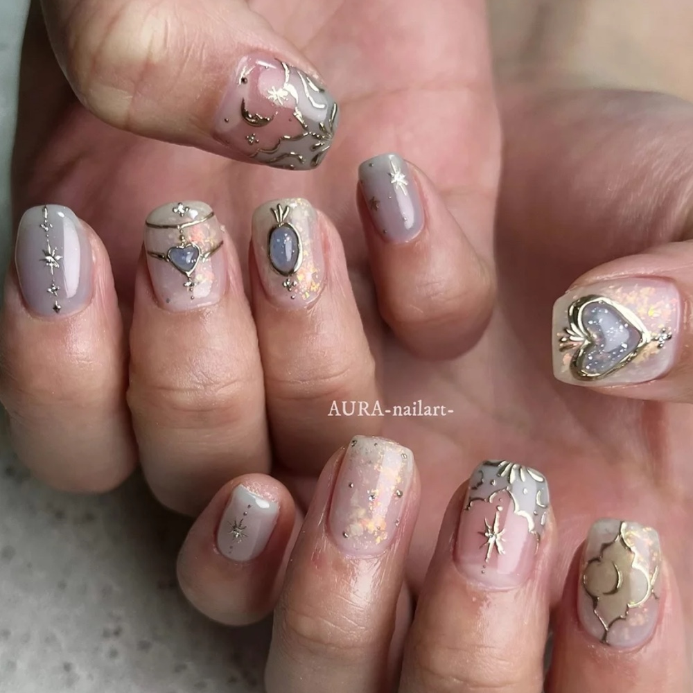 AURA_nailart