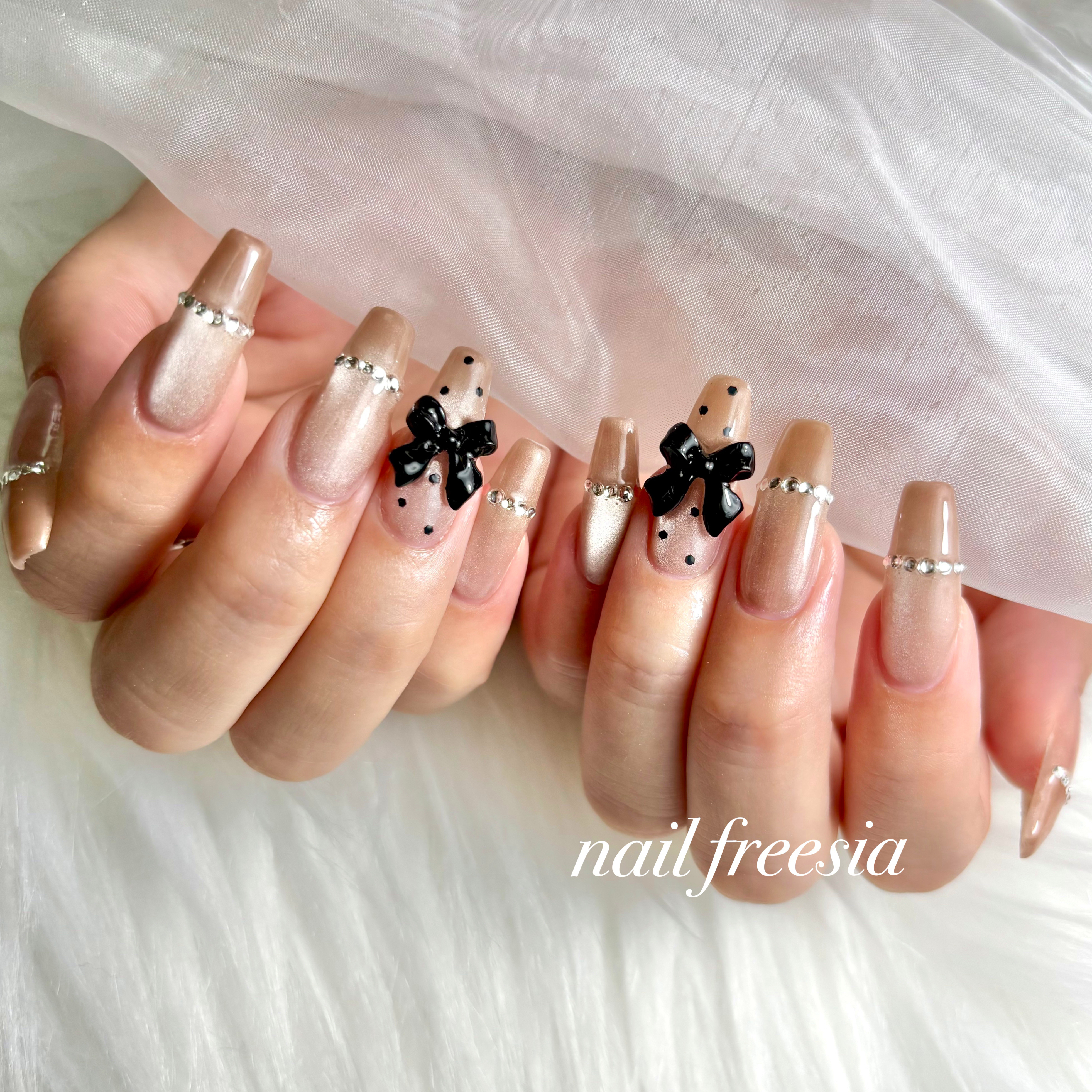 nail_freesia
