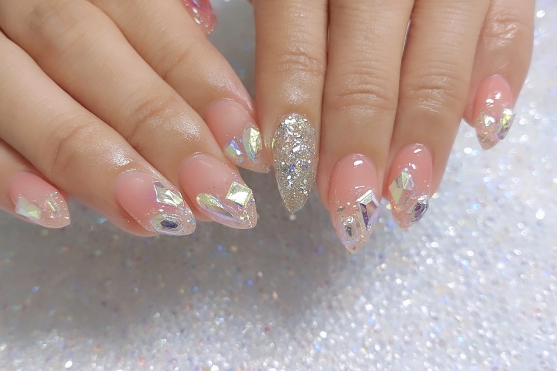 A.nail.1001