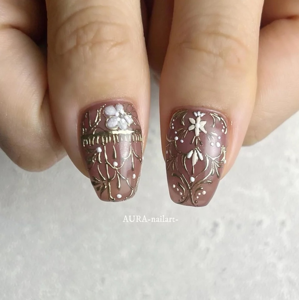 AURA_nailart